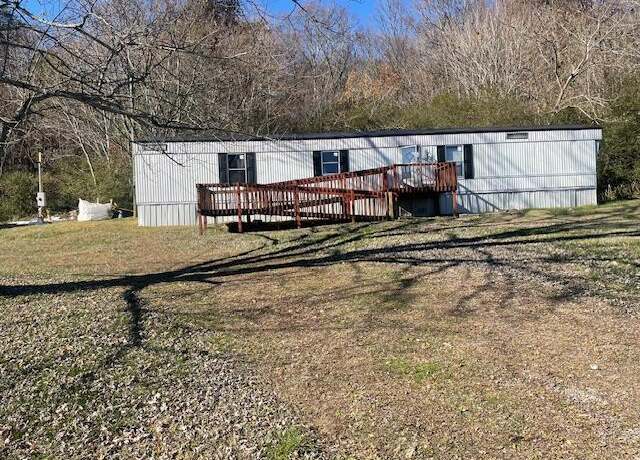 Property at 1484 Old Chattanooga Pike SW, Cleveland, TN 37311, 2 beds, 2 baths