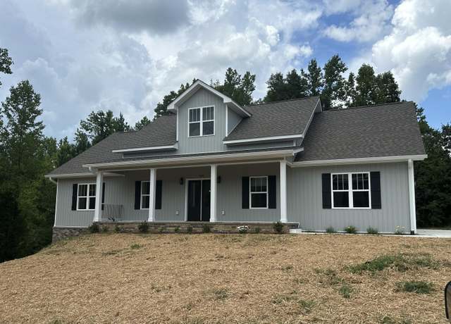 Property at 110 Dakota Dr NE, Cleveland, TN 37323, 4 beds, 2.5 baths