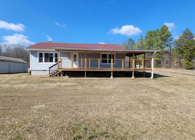 Property at 208 County Road 520, Englewood, TN 37329, 2 beds, 2 baths