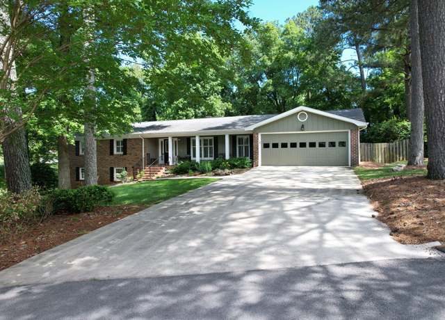 Property at 4030 Tomahawk Cir NW, Cleveland, TN 37312, 4 beds, 3 baths