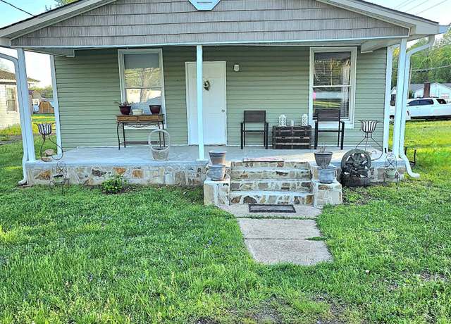 Property at 491 Piccadilly Ave, Spring City, TN 37381, 3 beds, 1.5 baths