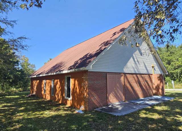 Property at 304 County Road 801, Etowah, TN 37331, 2 baths