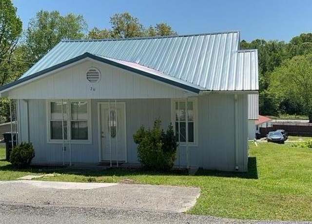 Property at 711 Anton St, Athens, TN 37303, 2 beds, 1 bath