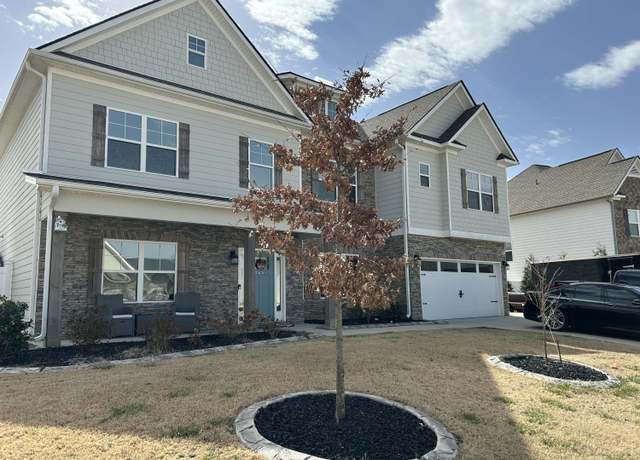 Property at 7432 Hollyhock Ln, Ooltewah, TN 37363, 5 beds, 4 baths