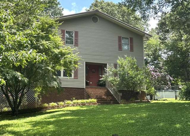 Property at 129 Pinecrest Dr, Cleveland, TN 37323, 4 beds, 2 baths