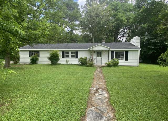 Property at 2320 Raines Dr NW, Cleveland, TN 37311, 2 beds, 1 bath
