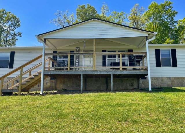 Property at 270 Arlis Ave, Dayton, TN 37321, 4 beds, 2 baths