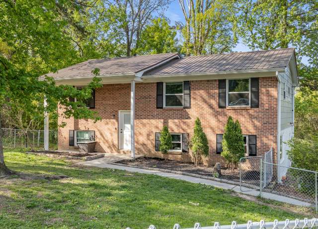 Property at 3837 Greendale Pl NE, Cleveland, TN 37323, 4 beds, 2 baths