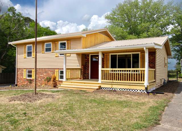 Property at 3010 NW Georgetown Dr Dr, Cleveland, TN 37312, 3 beds, 1.5 baths