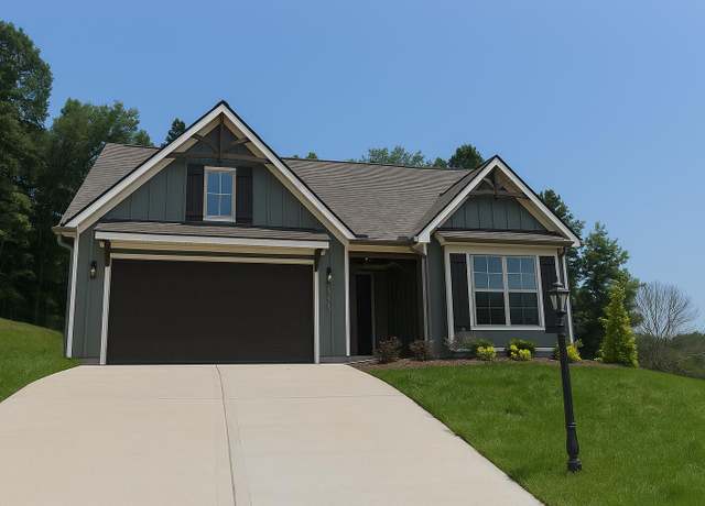 Property at 6325 Satjanon Drive Dr, Ooltewah, TN 37363, 3 beds, 2 baths