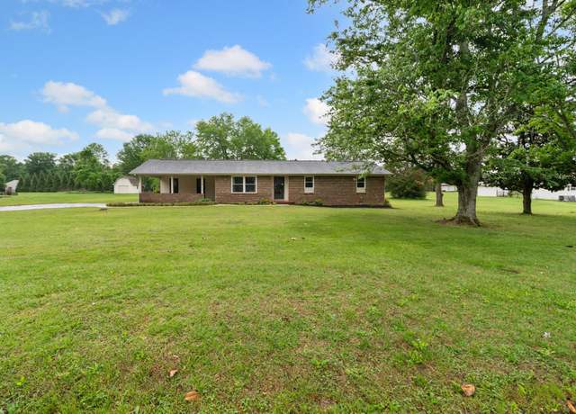 Property at 431 Northwest Cir, Cleveland, TN 37312, 3 beds, 2 baths