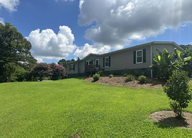 Property at 748 Ledford Rd NE, Cleveland, TN 37323, 4 beds, 2 baths
