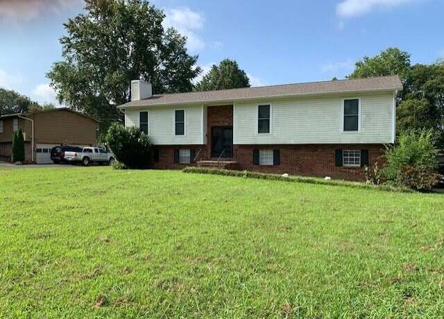 Property at 134 Mapleton Dr NW, Cleveland, TN 37312, 3 beds, 2.5 baths