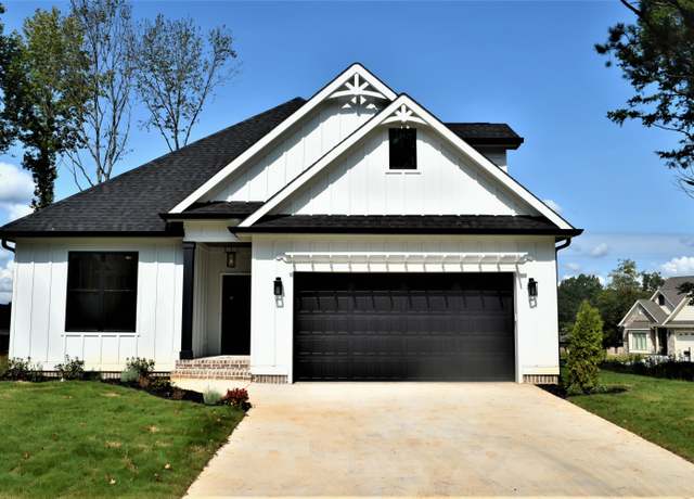 Property at 5032 Lakeside Ln NE, Cleveland, TN 37312, 4 beds, 3 baths