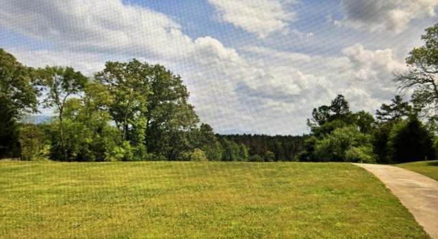 Photo of 445 River Pointe Cir NE, Charleston, TN 37310