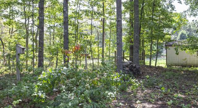 Photo of 4010 Chica Rd, Crossville, TN 38572