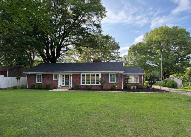 Property at 16525 Highland Dr, Mckenzie, TN 38201, 3 beds, 2 baths