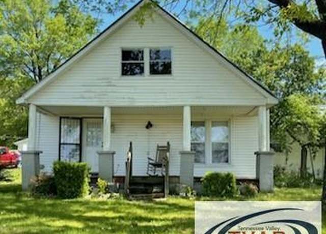 Property at 17960 W Main St, Huntingdon, TN 38344, 3 beds, 1 bath