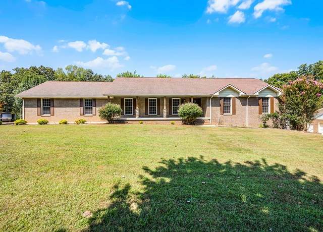 Property at 770 Country Clb, Paris, TN 38242, 4 beds, 3.5 baths