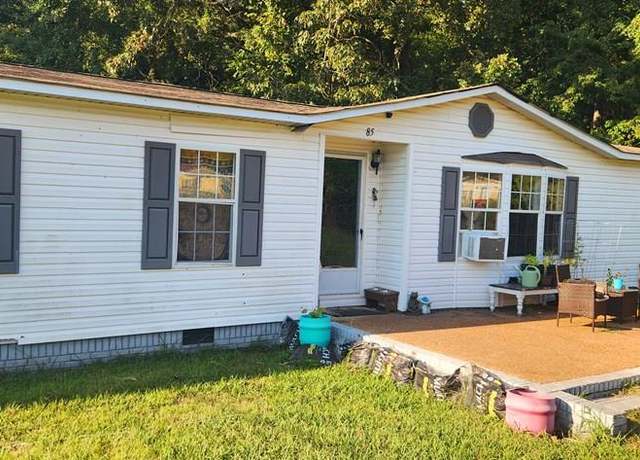 Property at 85 Courtney Cir, Springville, TN 38258, 4 beds, 3.5 baths