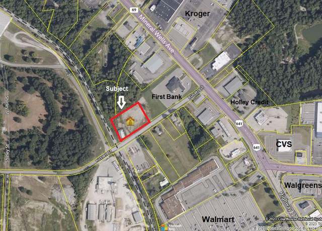 Property at 600 Russell St, Paris, TN 38242