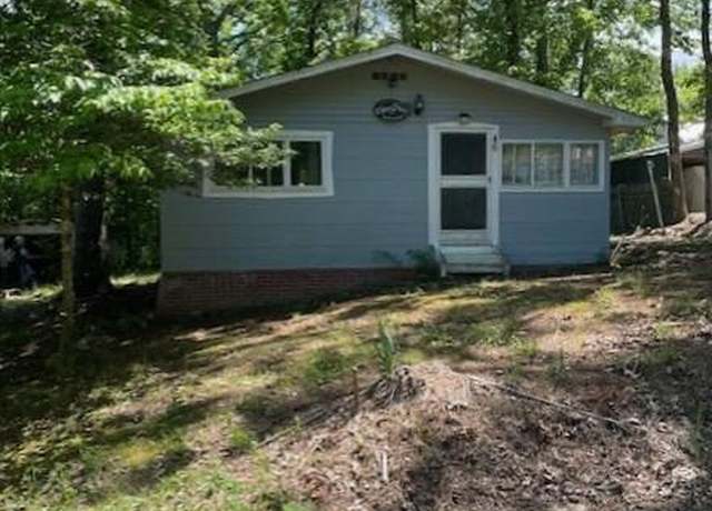 Property at 46 Walnut Dr, Springville, TN 38256, 2 beds, 1 bath