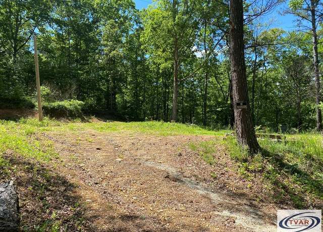 Property at 31 Catfish Dr, Big Sandy, TN 38221
