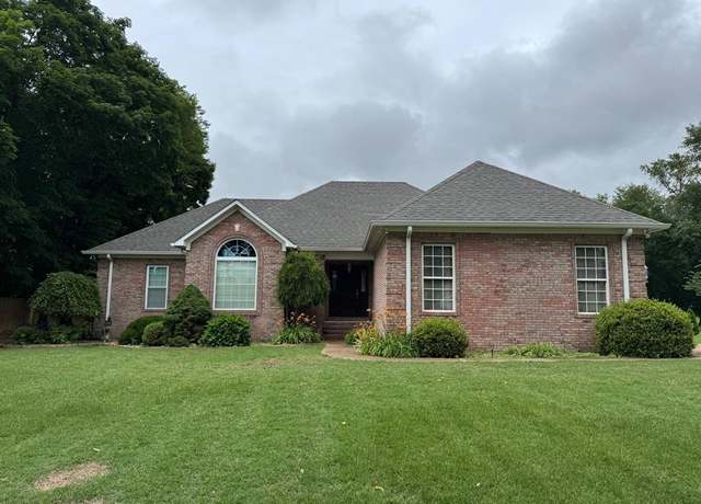 Property at 225 Thorndale Dr, Mckenzie, TN 38201, 3 beds, 2 baths