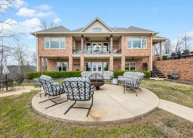 Property at 466 River Trace Dr, Dover, TN 37058, 4 beds, 3.5 baths
