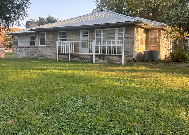 Property at 50 Jordan Ave, Mckenzie, TN 38201, 3 beds, 2 baths