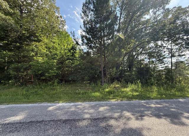 Property at 237 Lisa Ln, Holladay, TN 38320