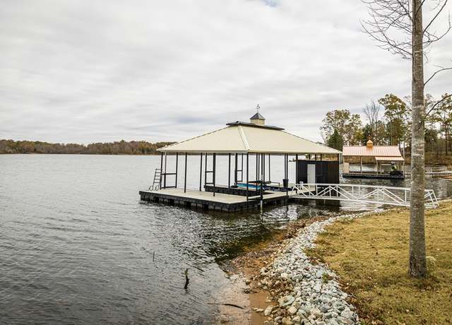 Property at Lots 8&9 Shoreline Dr, Huntingdon, TN 38344