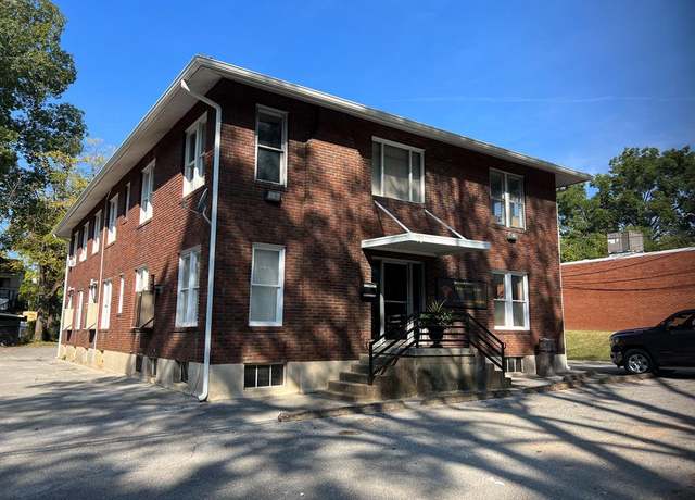 Property at 304 Dunlap St, Paris, TN 38242