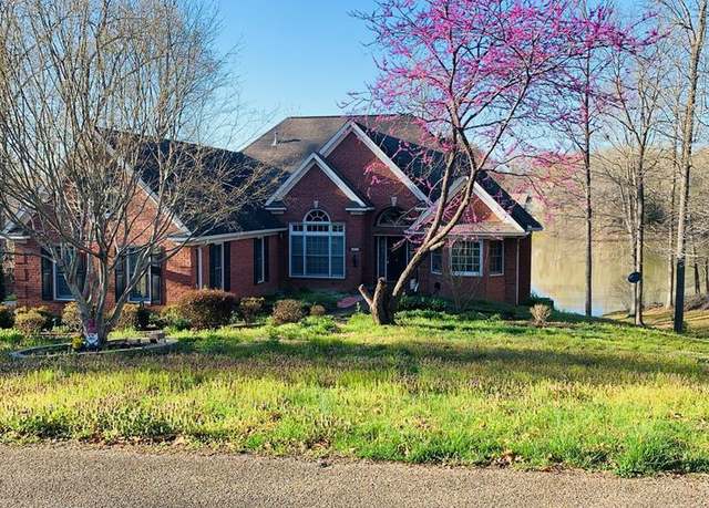 Property at 957 Cedar Dr, Camden, TN 38320, 4 beds, 3 baths