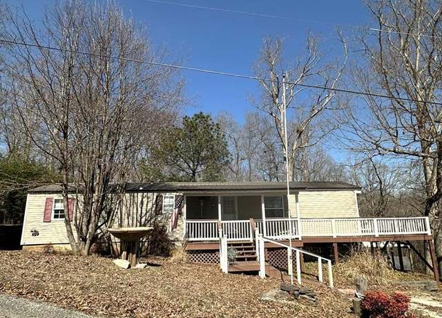 Property at 561 River Oaks Dr, Springville, TN 38256, 2 beds, 1 bath
