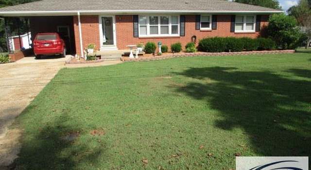 Photo of 175 So Carroll St, Bruceton, TN 38317