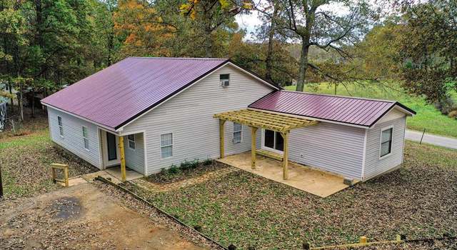 Photo of 725 Clear Lake Rd, Mckenzie, TN 38201
