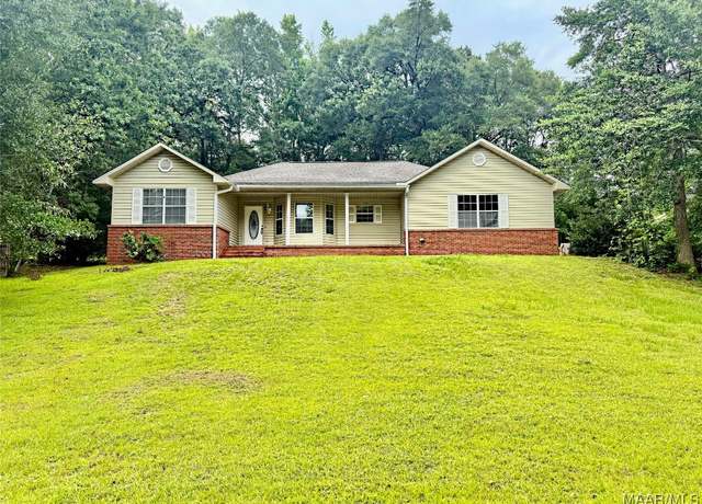 Property at 213 Elizabeth Ln, Daleville, AL 36322, 4 beds, 2 baths