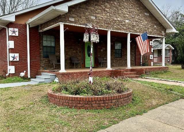 Property at 621 A and B N Main St, Enterprise, AL 36330, 3 beds, 3 baths