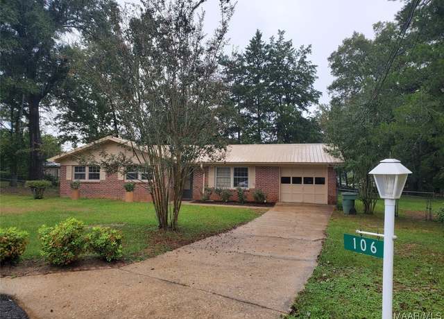 Property at 106 Greenwood Ct, Ozark, AL 36360, 4 beds, 2 baths