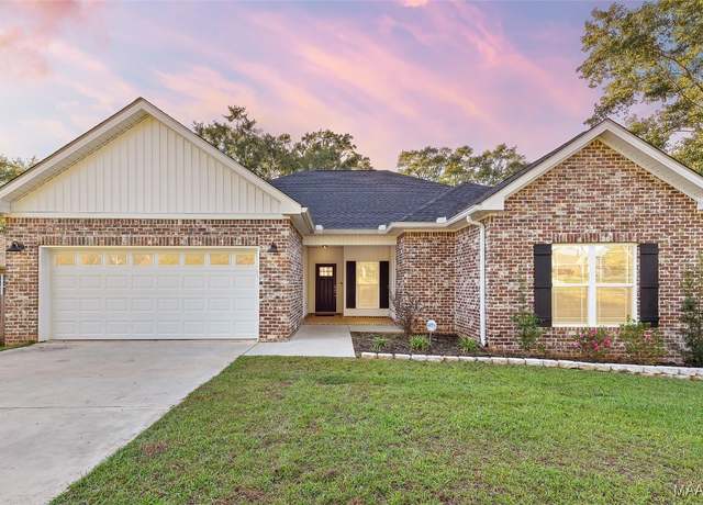 Property at 112 Bellwood Trl, Enterprise, AL 36330, 4 beds, 2 baths