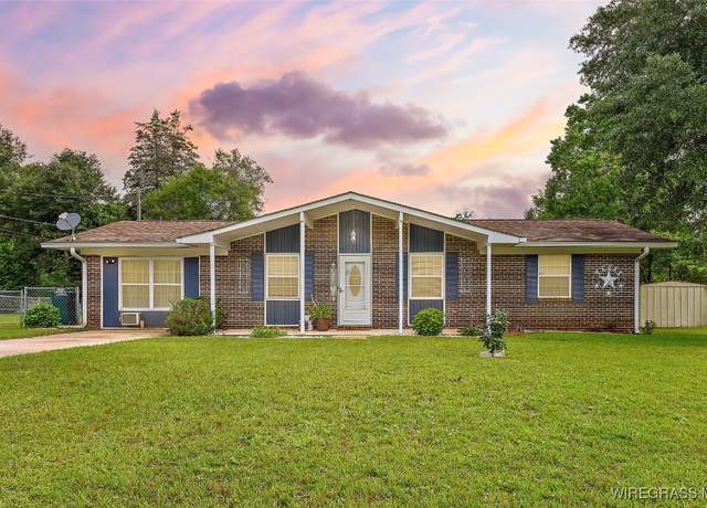 Property at 1973 Will Logan Rd, Ozark, AL 36360, 3 beds, 1.5 baths