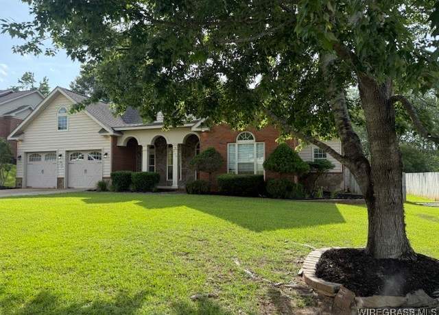 Property at 205 Sommer Brooke Way, Enterprise, AL 36330, 5 beds, 3 baths