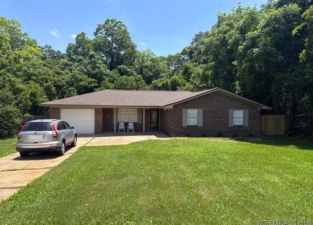 Property at 307 Meredith St, Enterprise, AL 36330, 3 beds, 2 baths