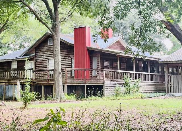 Property at 137 Highway 141 Hwy, Elba, AL 36323, 3 beds, 2 baths