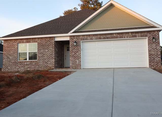 Property at 302 Lavender Dr, Enterprise, AL 36330, 3 beds, 2 baths