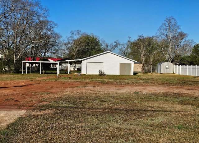 Property at 876 Camilla Ave, Ozark, AL 36360