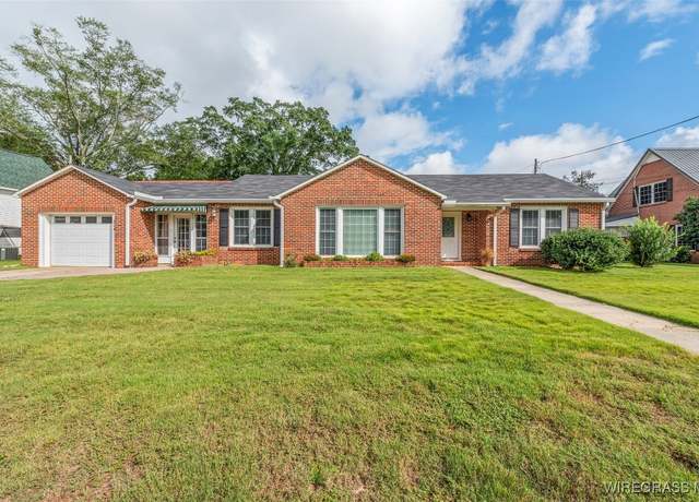 Property at 304 W College St, Enterprise, AL 36330, 3 beds, 2 baths