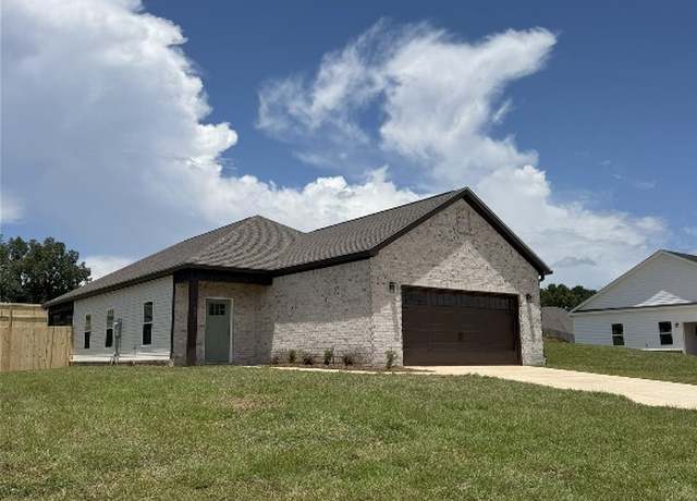 Property at 107 Conneway Dr, Enterprise, AL 36330, 3 beds, 2 baths