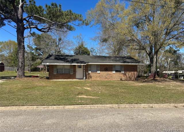 Property at 403 Brandon Ave, Opp, AL 36467, 3 beds, 1 bath
